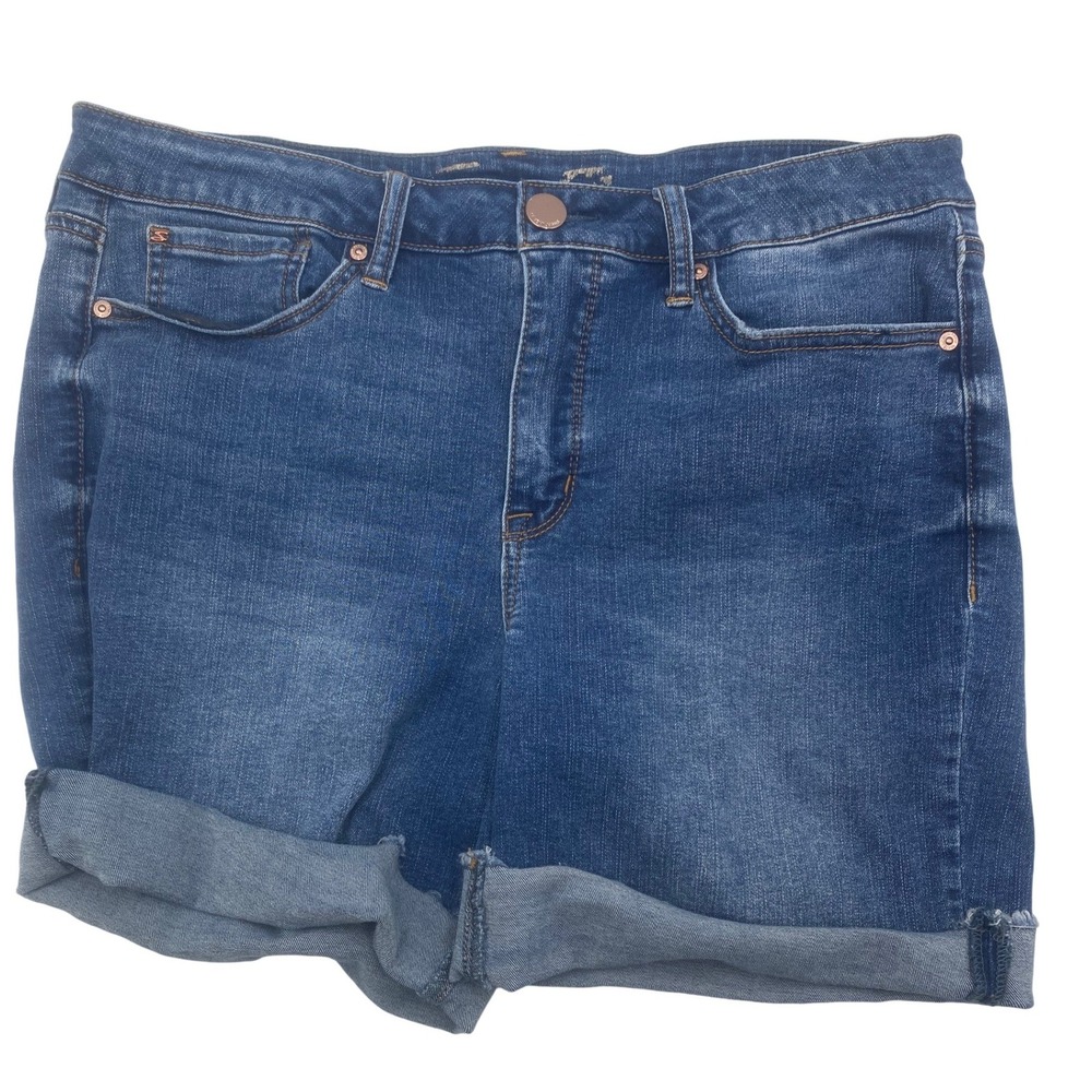Seven7 Womens Size 14 Blue Denim Bermuda Shorts Cuffed‎ Stretch Medium Wash
